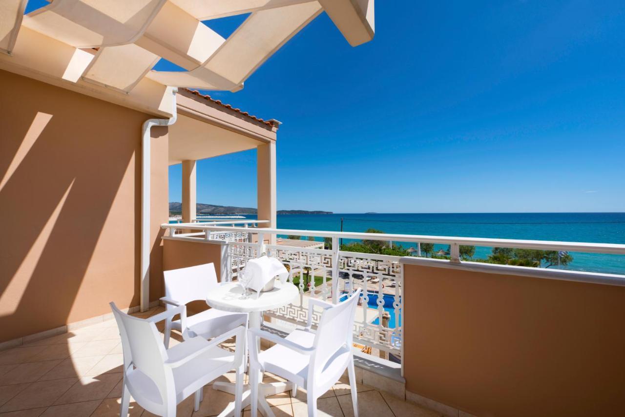 Blue View Hotel 利迈纳里亚 外观 照片