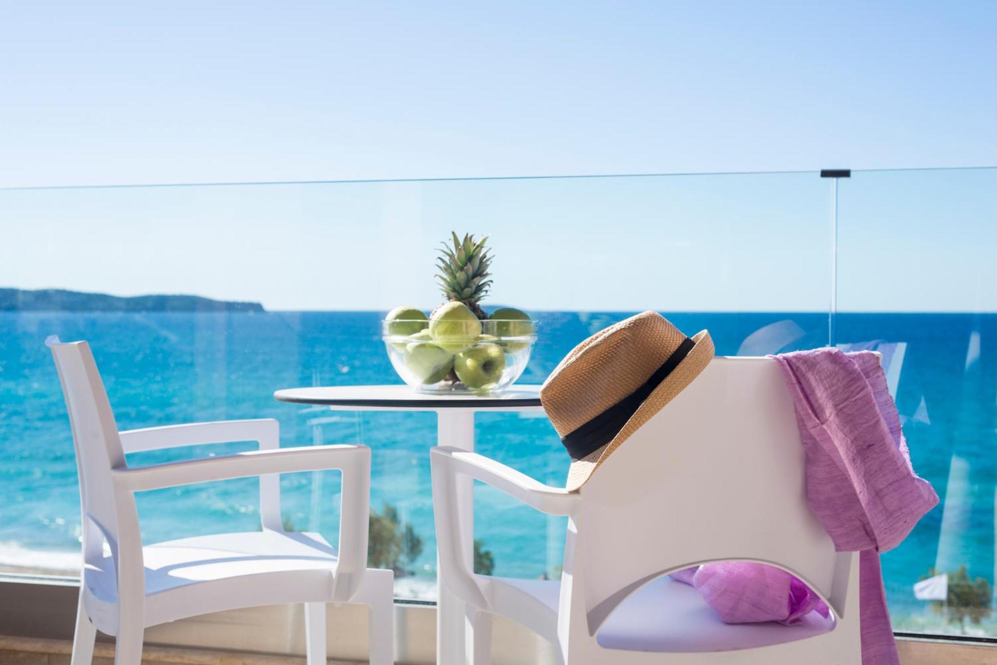 Blue View Hotel 利迈纳里亚 外观 照片